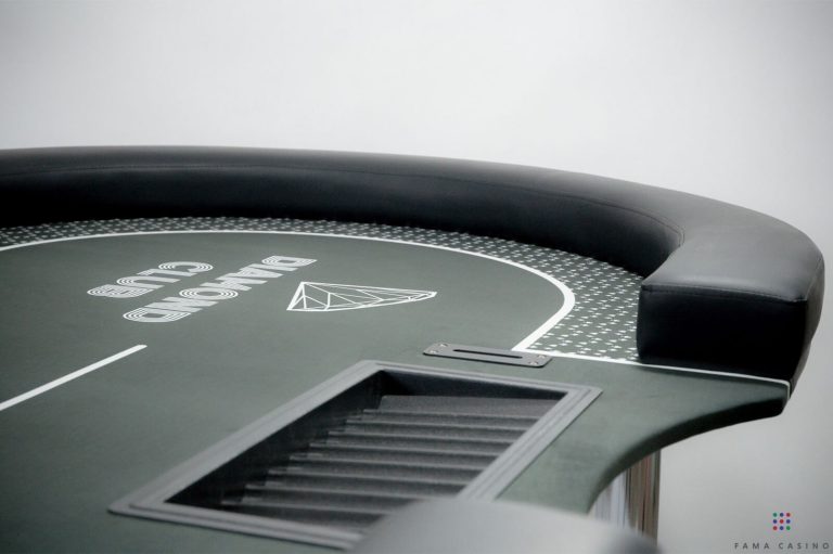 Stół pokerowy wykonany przez Fama Game Tables