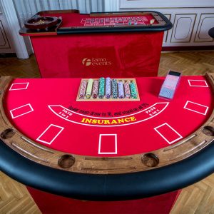 Blackjack Table – Wood-Finished, Standard Felt, Velvet-Clad Legs